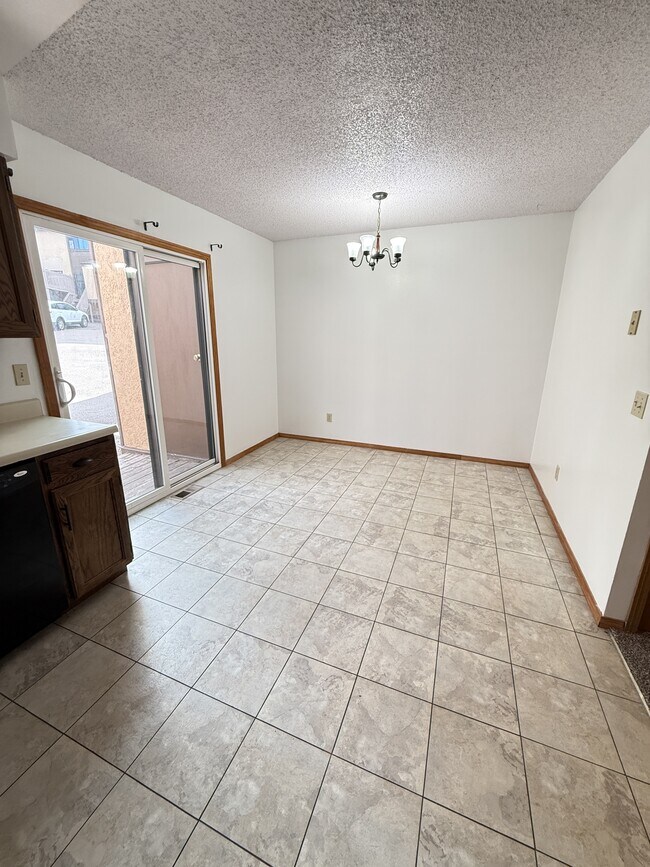 Building Photo - 4774 N Carefree Cir