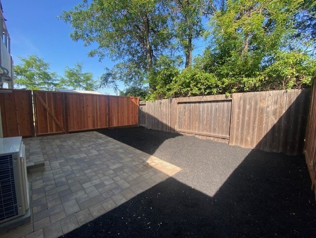 Building Photo - 2363 Ranchito Dr
