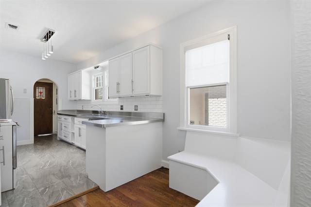 Building Photo - 2516 Shirley Ave