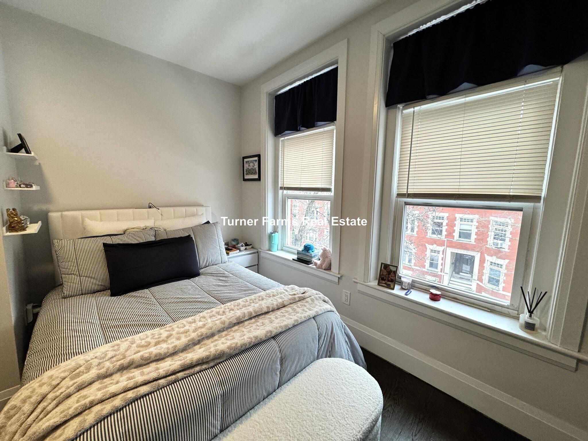 Building Photo - 7 Strathmore Rd