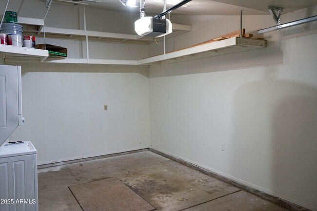 Building Photo - 5528 W Venus Way