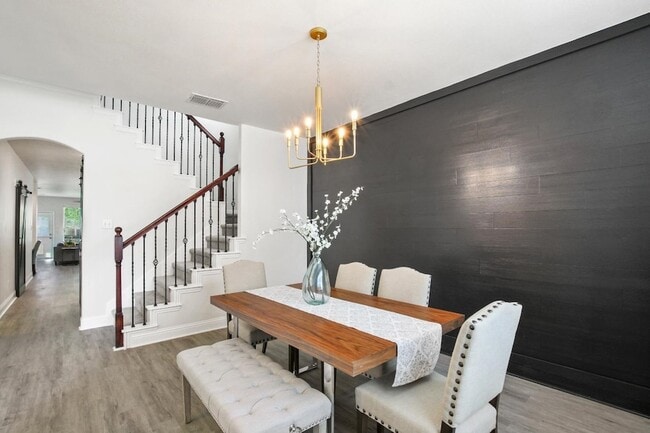 Building Photo - 1509 Waterfall Ln