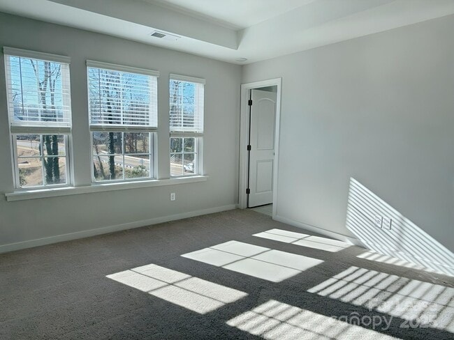 Building Photo - 14105 Alley Mae Aly