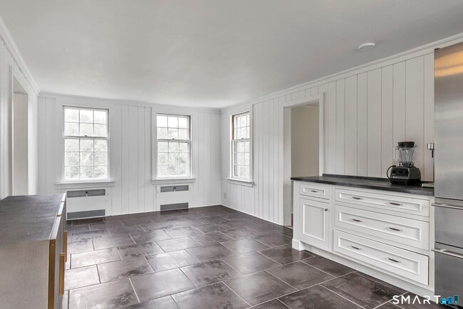 Building Photo - 444 Cherry Brook Rd