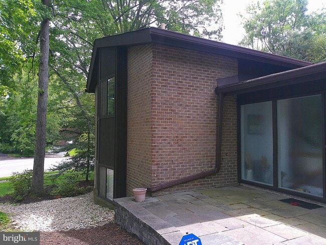 Building Photo - 3407 Wessynton Way