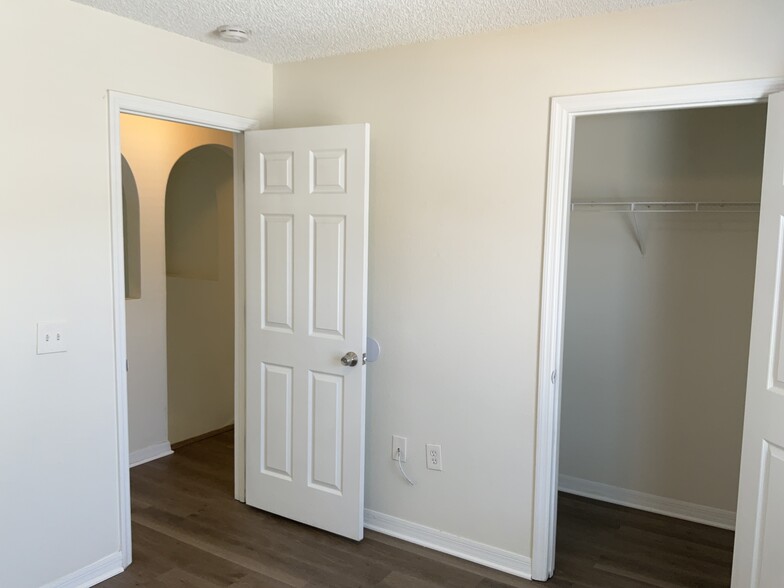 Building Photo - 4618 Newbourne Way
