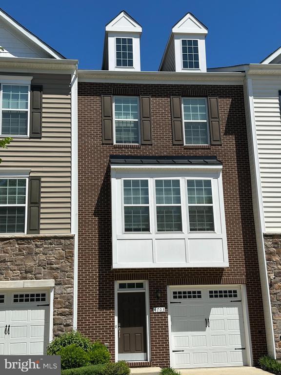 Building Photo - 4703 Six Forks Dr