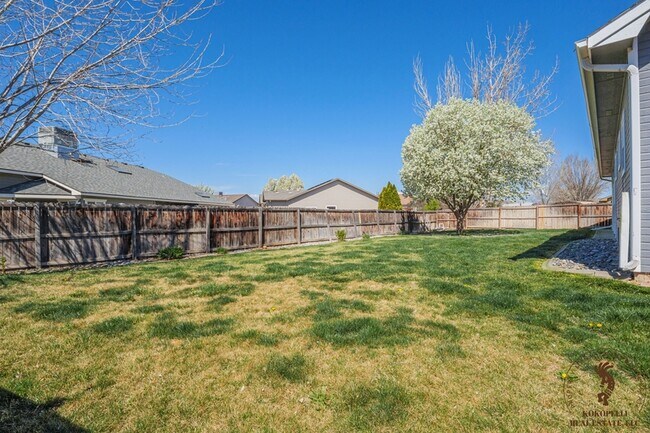 Building Photo - 601 Silver Plume Dr