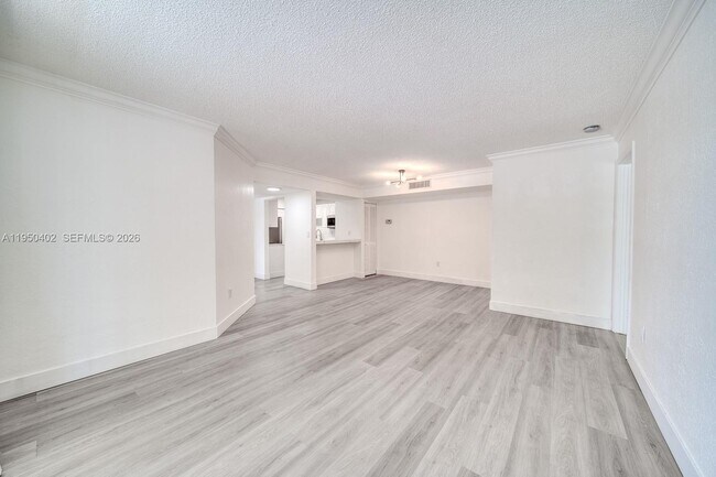 Building Photo - 10795 SW 108th Ave