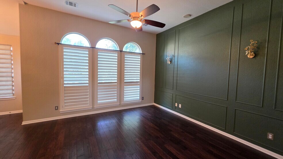 Building Photo - 12617 Capitol Saddlery Trl