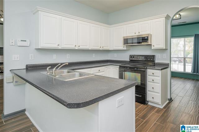 Building Photo - 1565 Deer Valley Dr