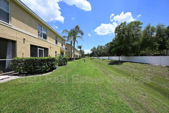 Building Photo - 5360 River Rock Rd