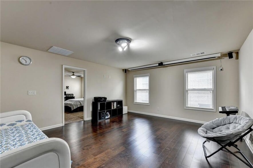 Building Photo - 2205 Copperfield Dr