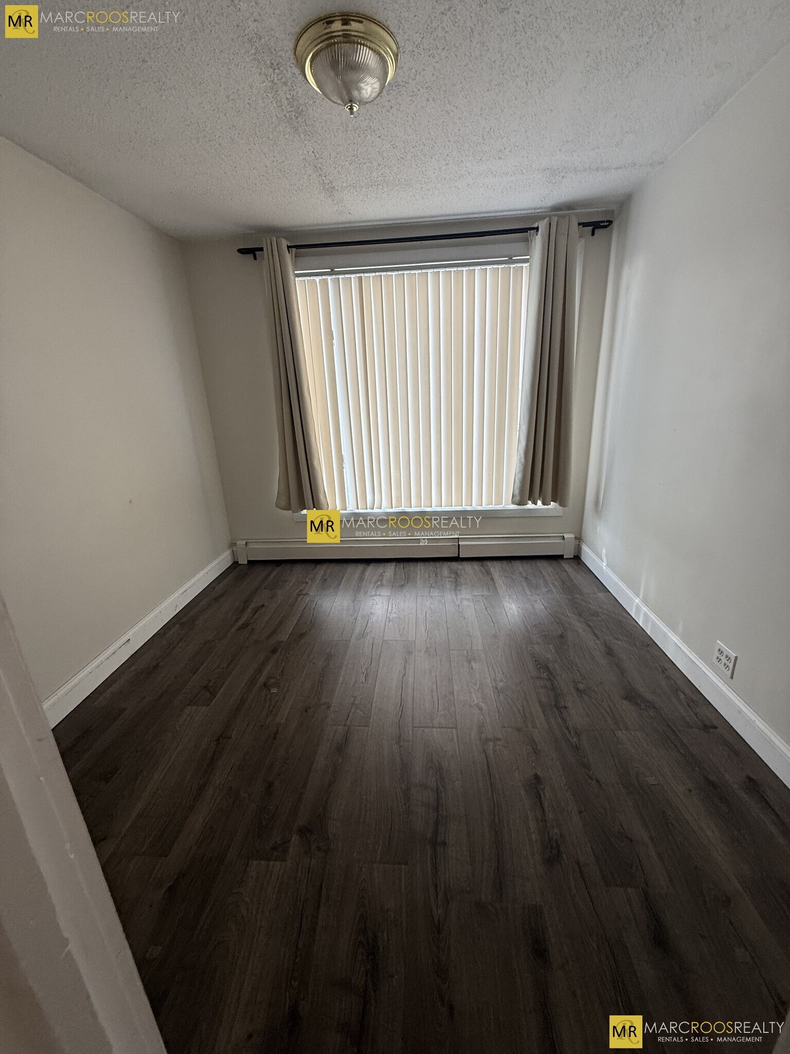 Building Photo - 290 Prospect St