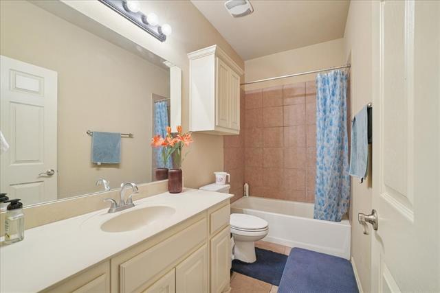 Building Photo - 1121 Shearwater Ln