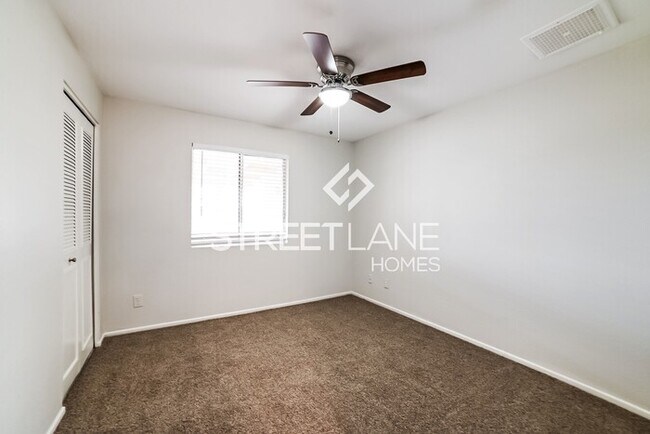 Building Photo - Charming 3 bedroom home in Peoria!