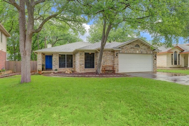 Primary Photo - 3317 Grasshopper Dr