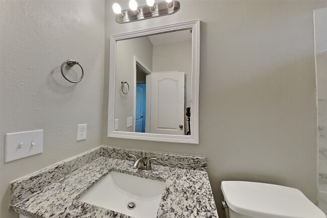 Building Photo - 22502 Holbrook Springs Ct