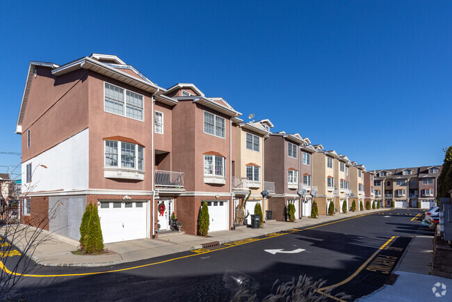 Building Photo - HarborFront Villas