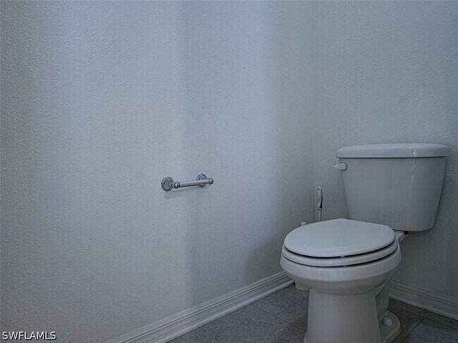 Building Photo - 13715 Garden Hills Dr