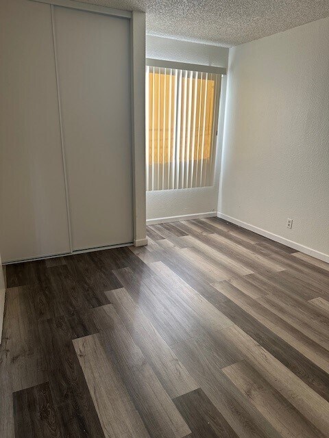 Building Photo - 713 Alturas Ln