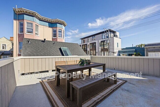 Building Photo - 2730 23rd St