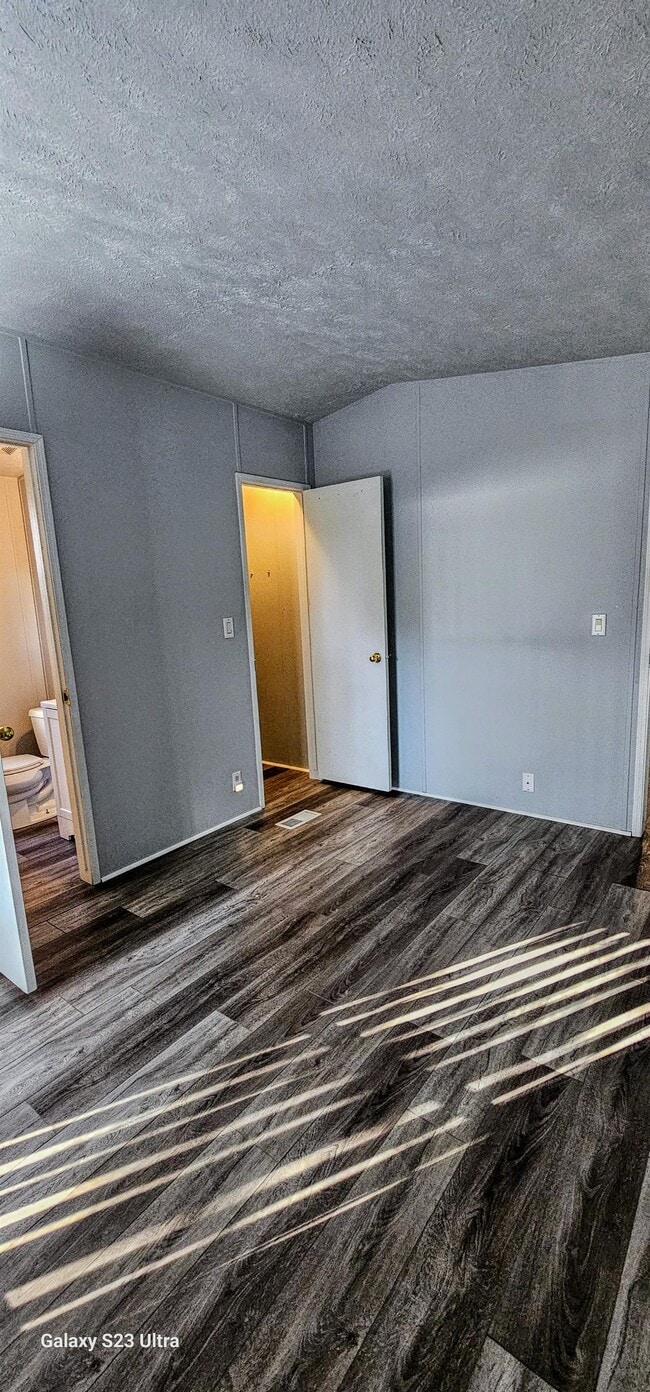 Building Photo - 2343 Gambel Oak Trail