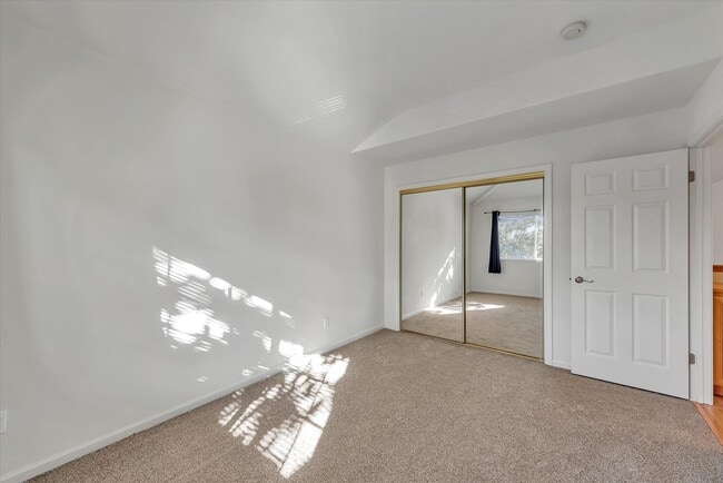 Building Photo - Spacious 4 Bedroom Home. Located in Cupertino