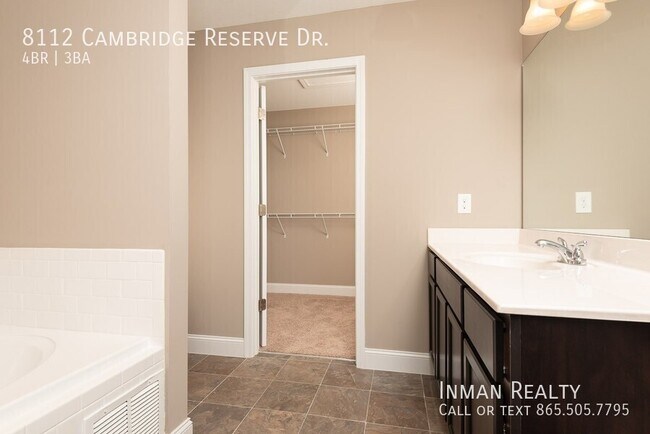 Building Photo - 8112 Cambridge Reserve Dr