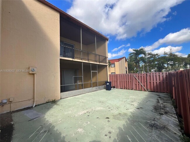 Building Photo - 13701 SW 84th St