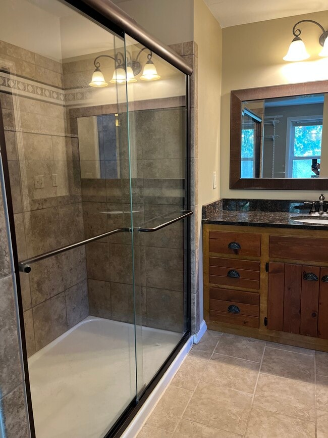 Building Photo - 1035 IN-25