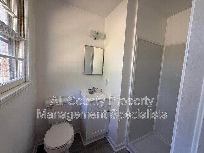 Building Photo - 1255 Robert Dinkins Rd