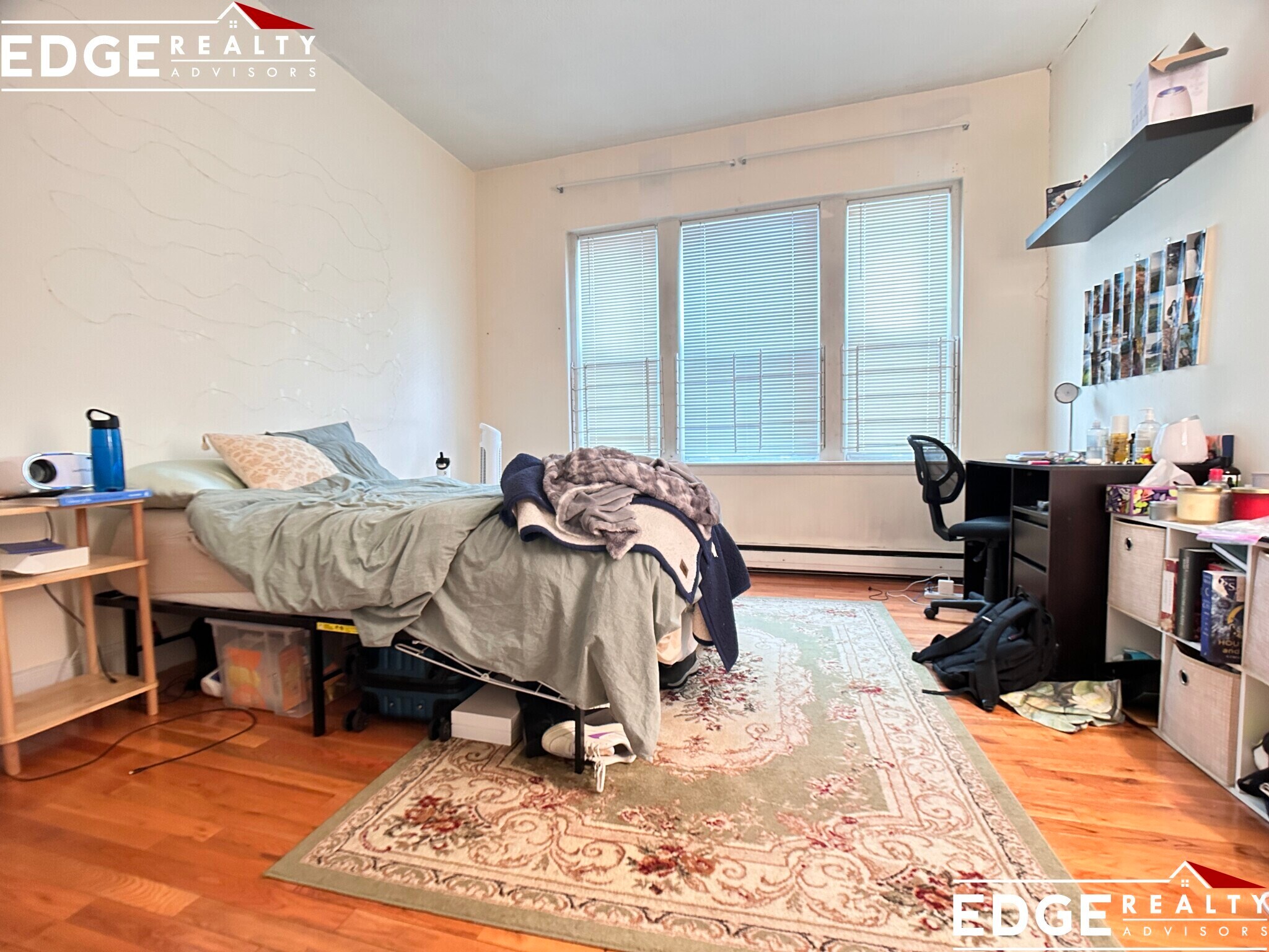 Building Photo - 25 Chester St