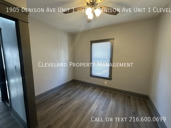 Building Photo - Fully Updated Cleveland Duplex