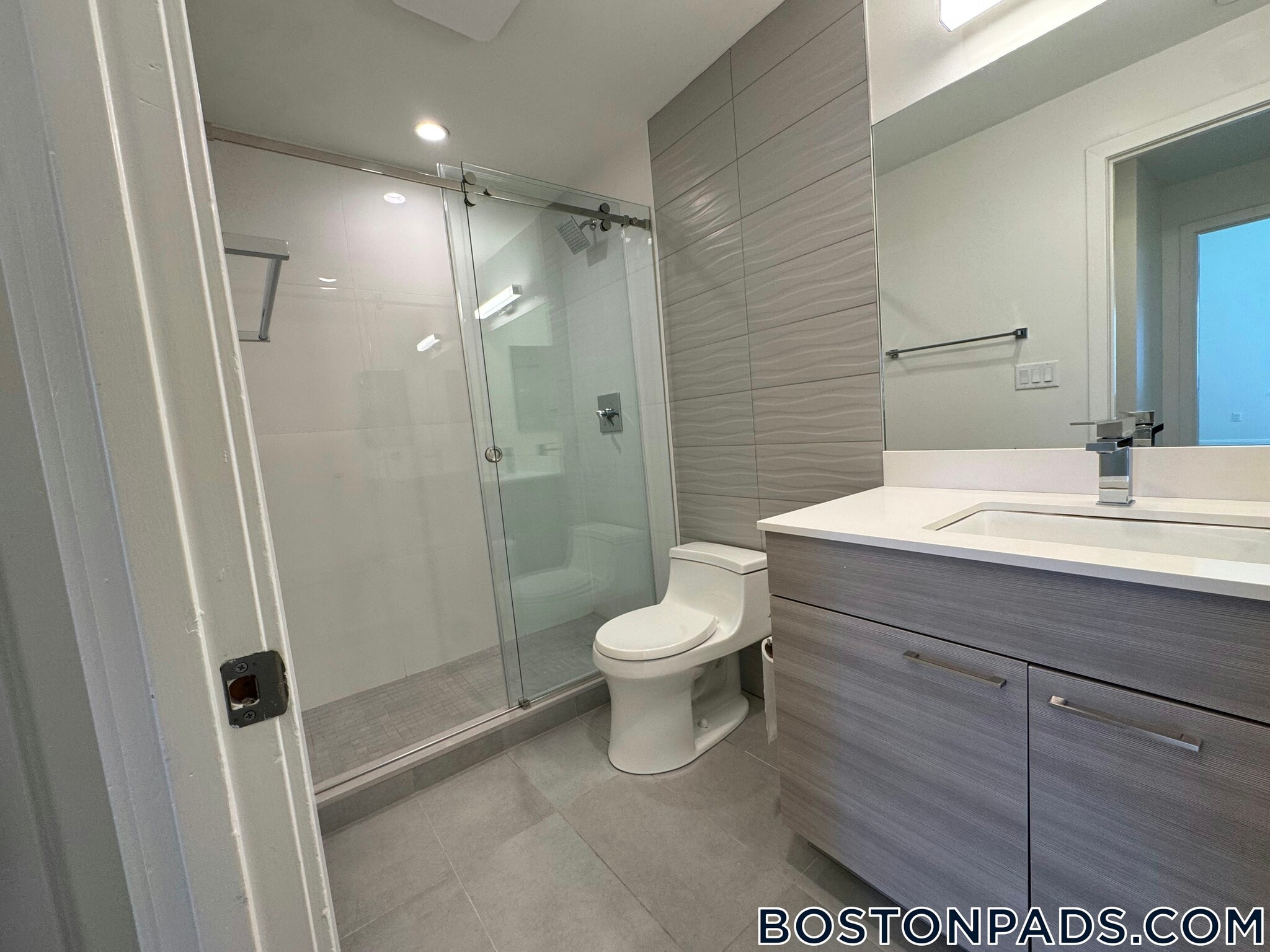 Building Photo - 1079 Commonwealth Ave