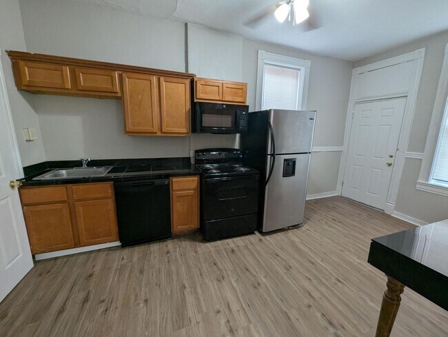 Building Photo - 3324 Illinois Ave