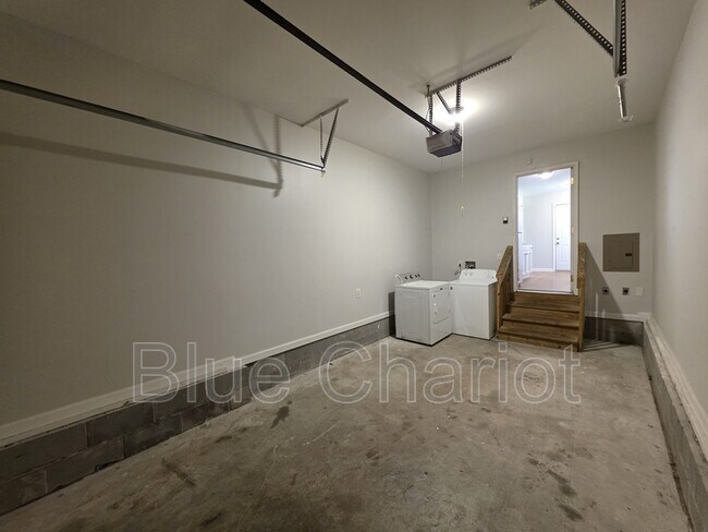 Building Photo - 1206 Granby St