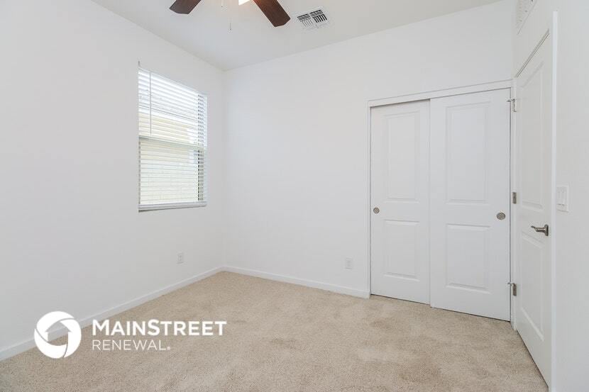 Building Photo - 22658 N Chase Dr