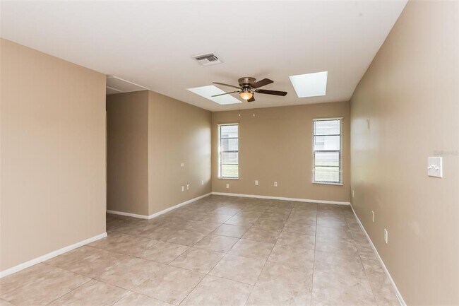 Building Photo - 17144 Antigua Rd