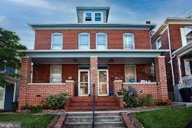 Primary Photo - 648 N Mulberry St