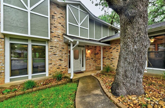 Building Photo - 11313 Menodora Dr