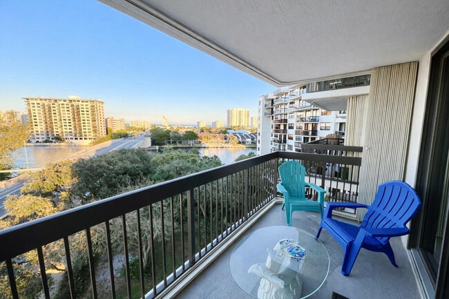 Building Photo - 2900 NE 14th Street Causeway