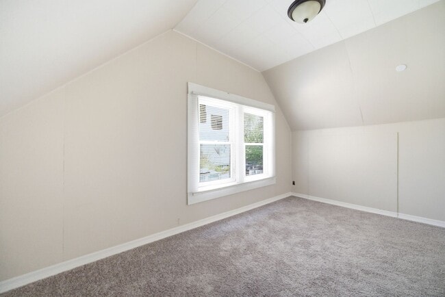 Building Photo - 3881 W 117th St