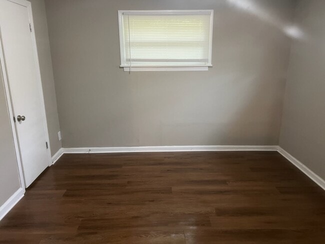 Building Photo - 201 Wotring Street