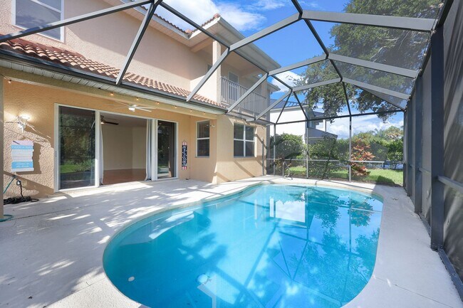 Building Photo - 9250 Estero River Cir