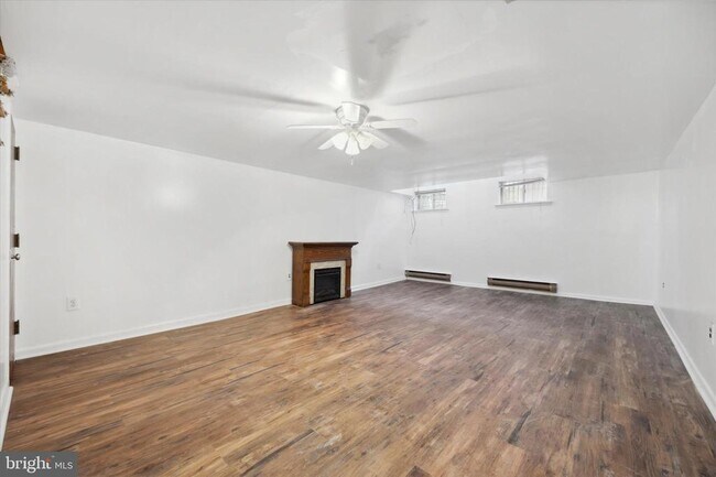 Building Photo - 621 S 16th St
