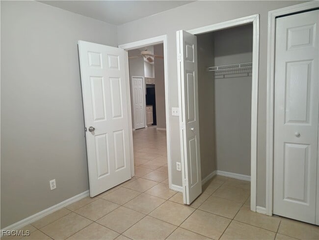 Building Photo - 4403 22nd St SW