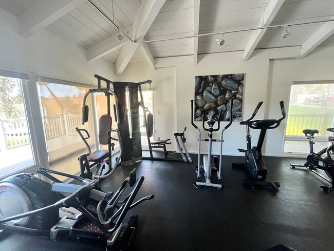 Building Photo - Rancho Bernardo Waterbridge Condos