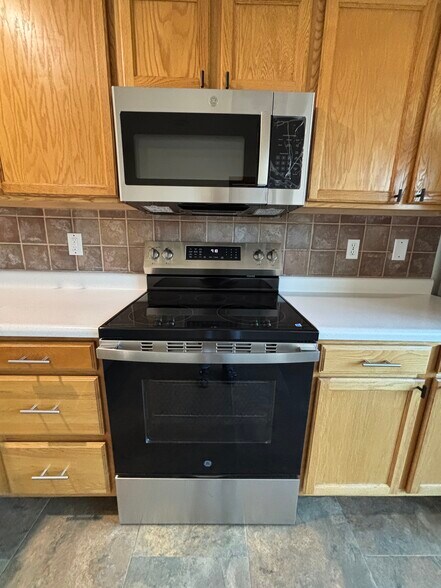 Building Photo - 15742 N 102nd St