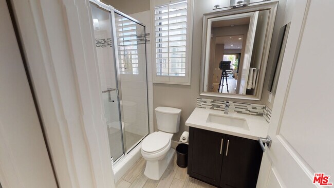 Building Photo - 12860 S Seaglass Cir